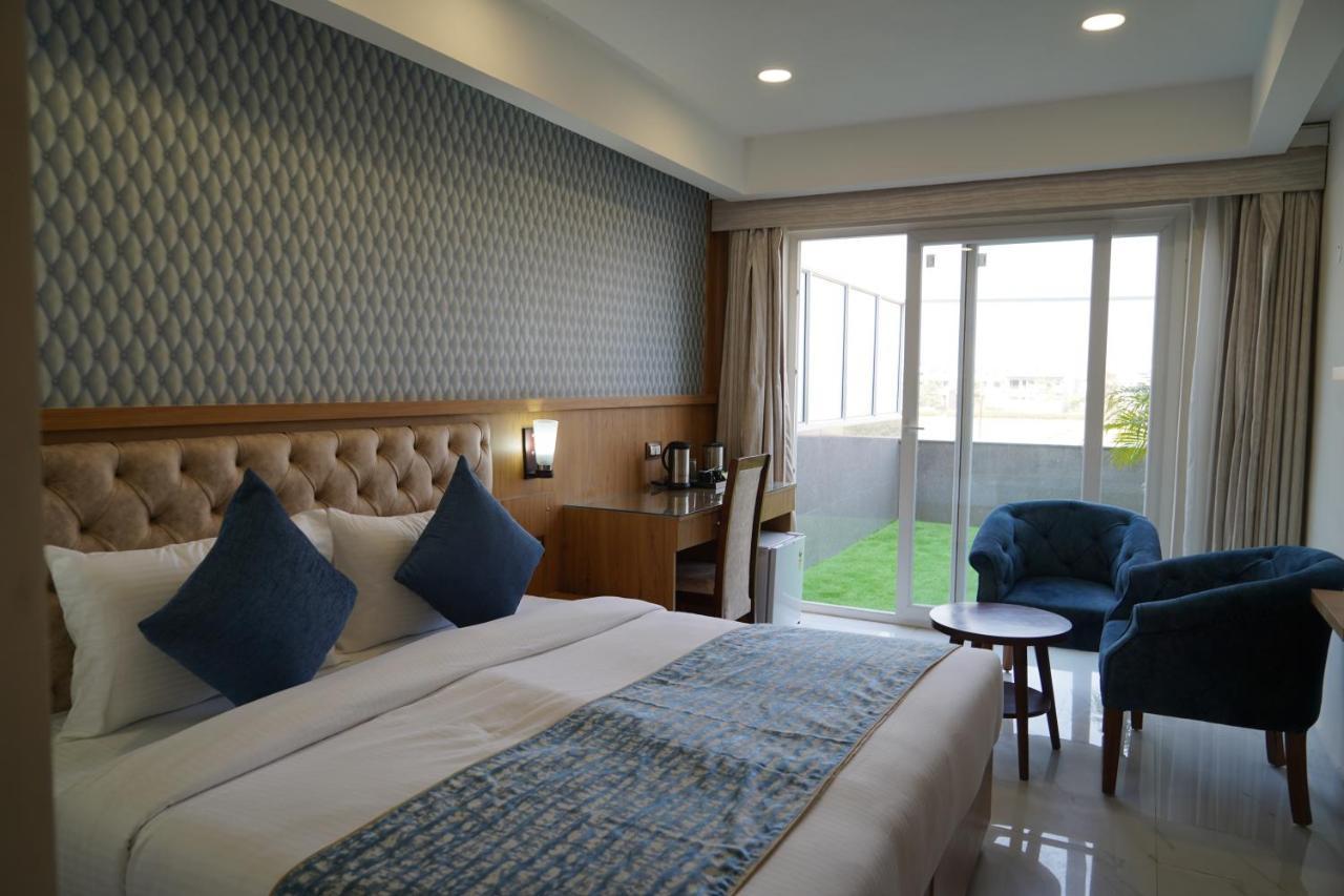 Kharar Hotel Shanti Sagar מראה חיצוני תמונה
