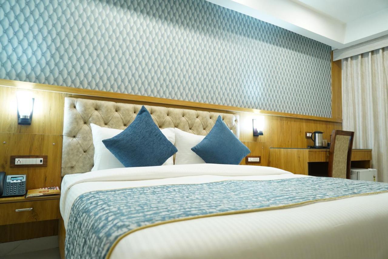 Kharar Hotel Shanti Sagar מראה חיצוני תמונה