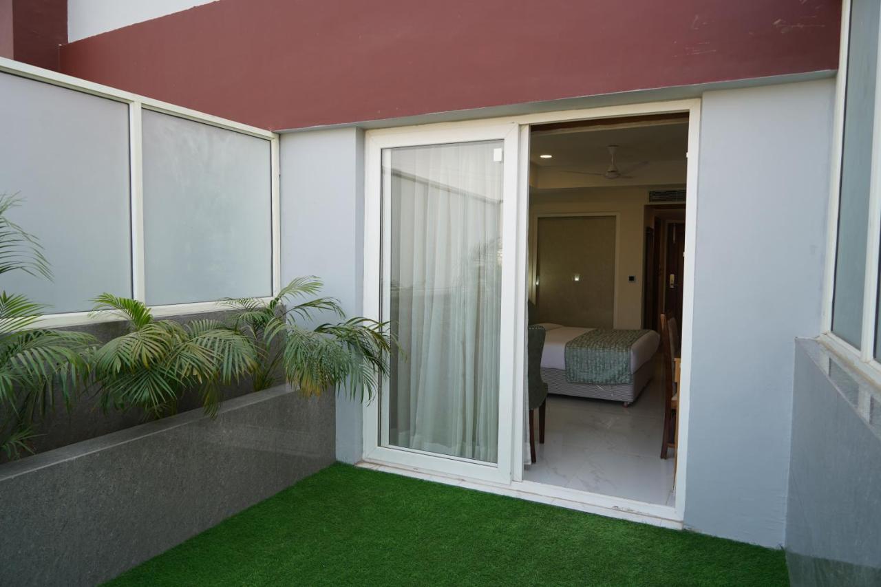 Kharar Hotel Shanti Sagar מראה חיצוני תמונה