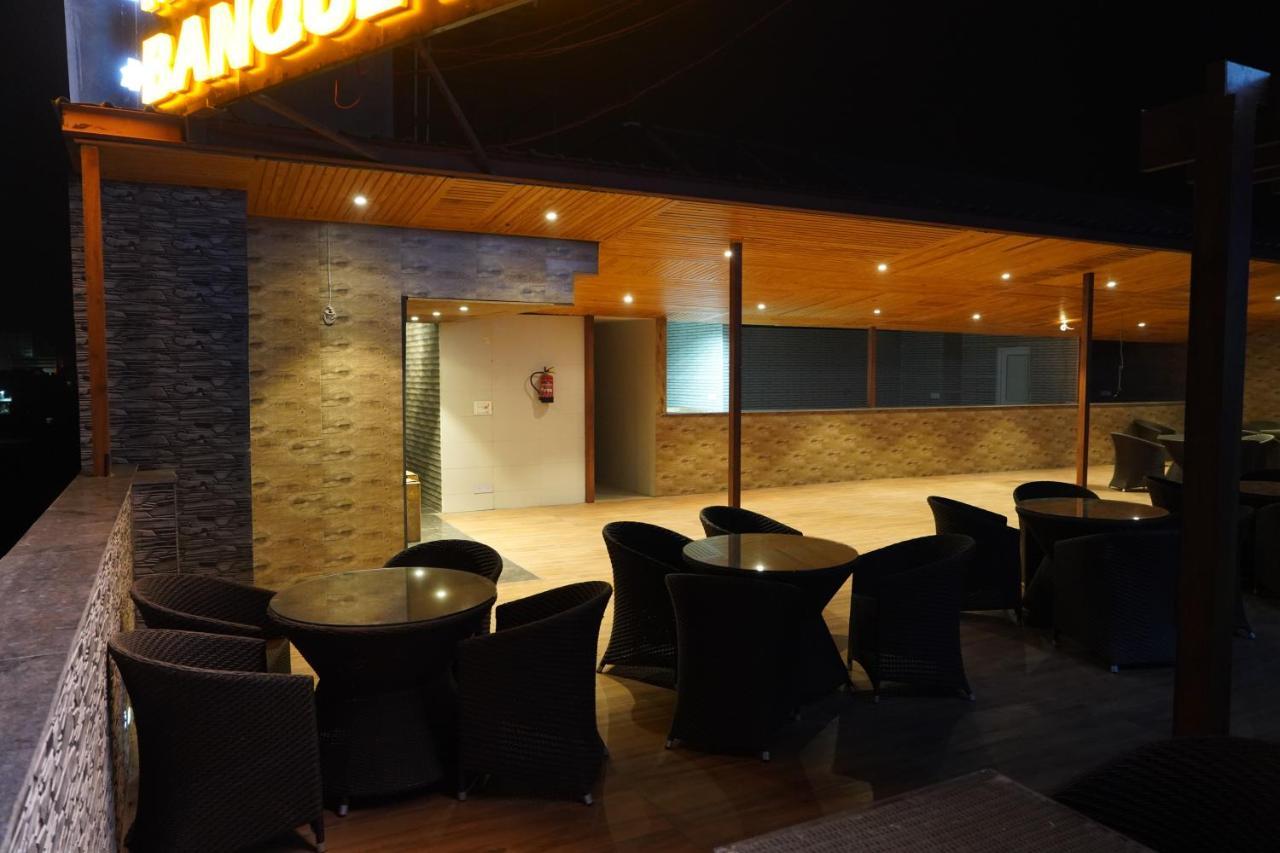 Kharar Hotel Shanti Sagar מראה חיצוני תמונה