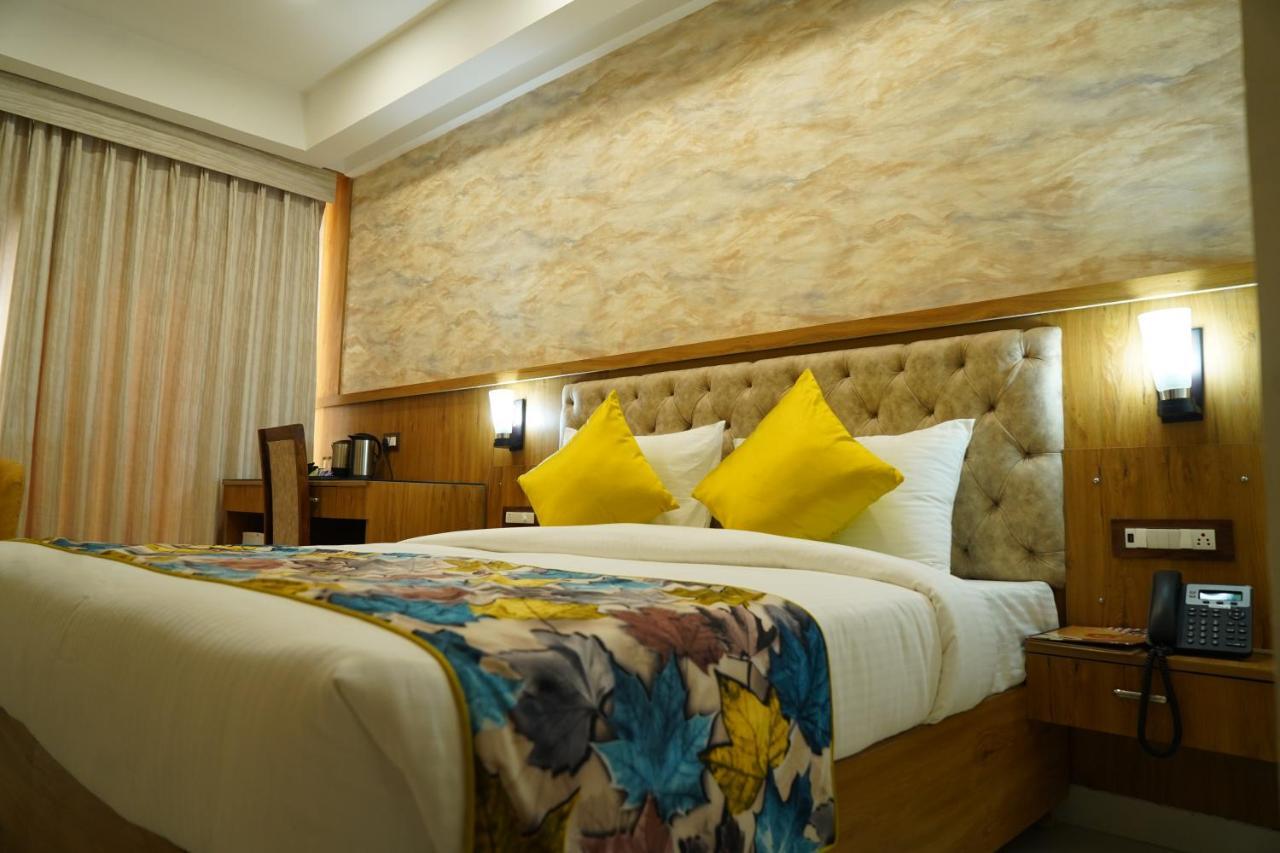 Kharar Hotel Shanti Sagar מראה חיצוני תמונה